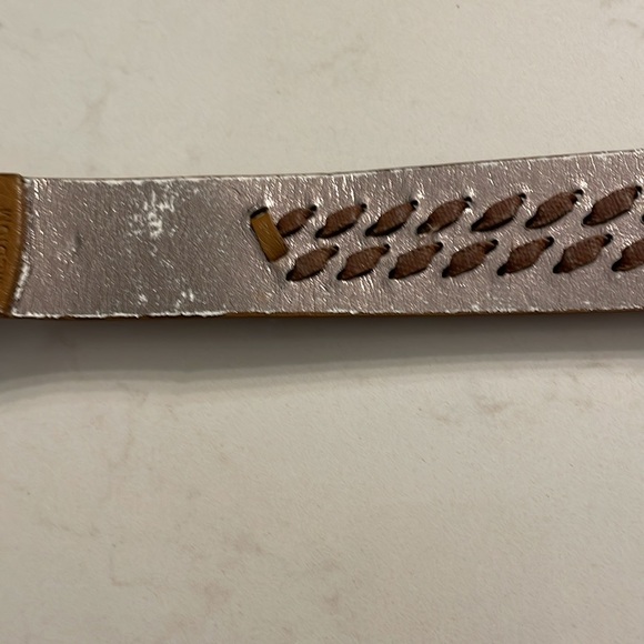 193. Michael Kors faux leather belt with silver MK lock detail on buckle - Picture 6 of 9